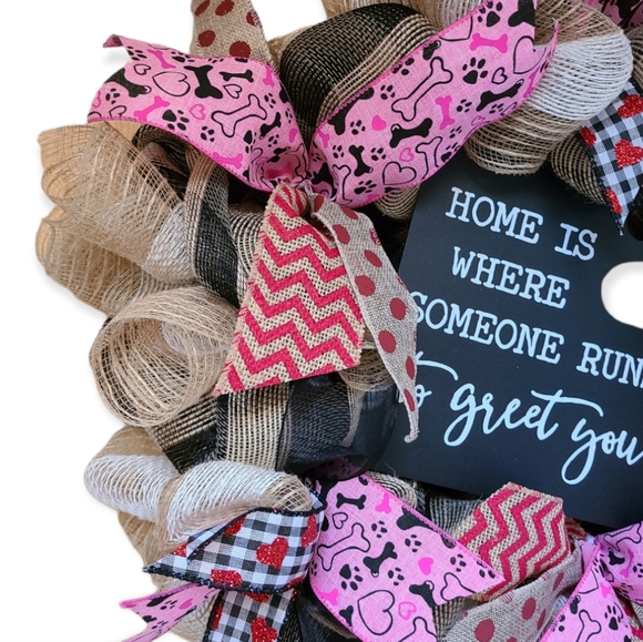 DOG LOVERS HANDMADE FRONT DOOR WREATH - Picture 3 of 3